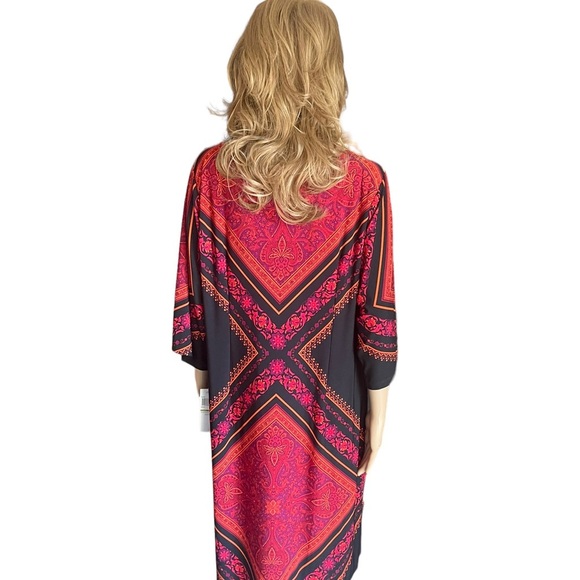 London Times, size 14 Long sleeve shift dress that hits around the knee. - Picture 5 of 11